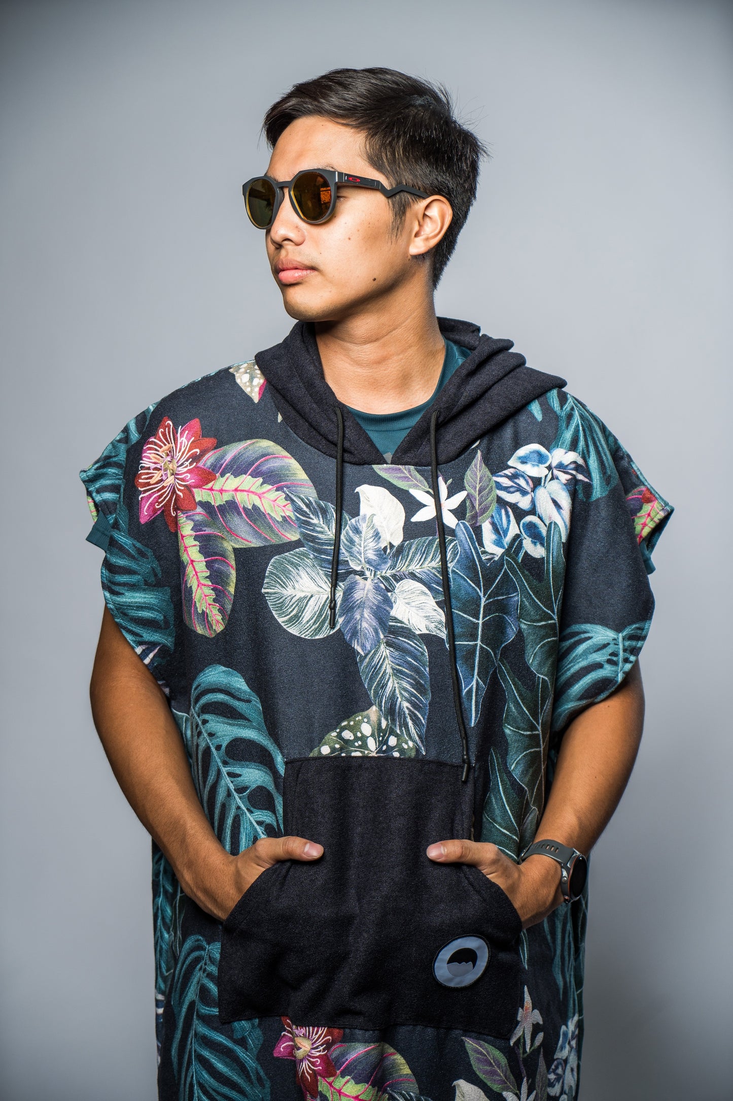 Changing Poncho - Botanical