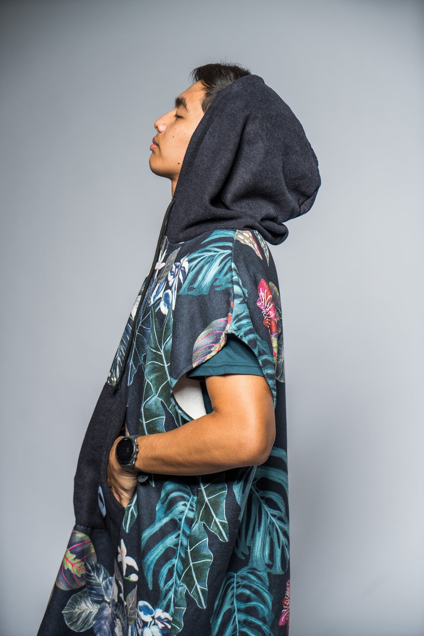 Changing Poncho - Botanical