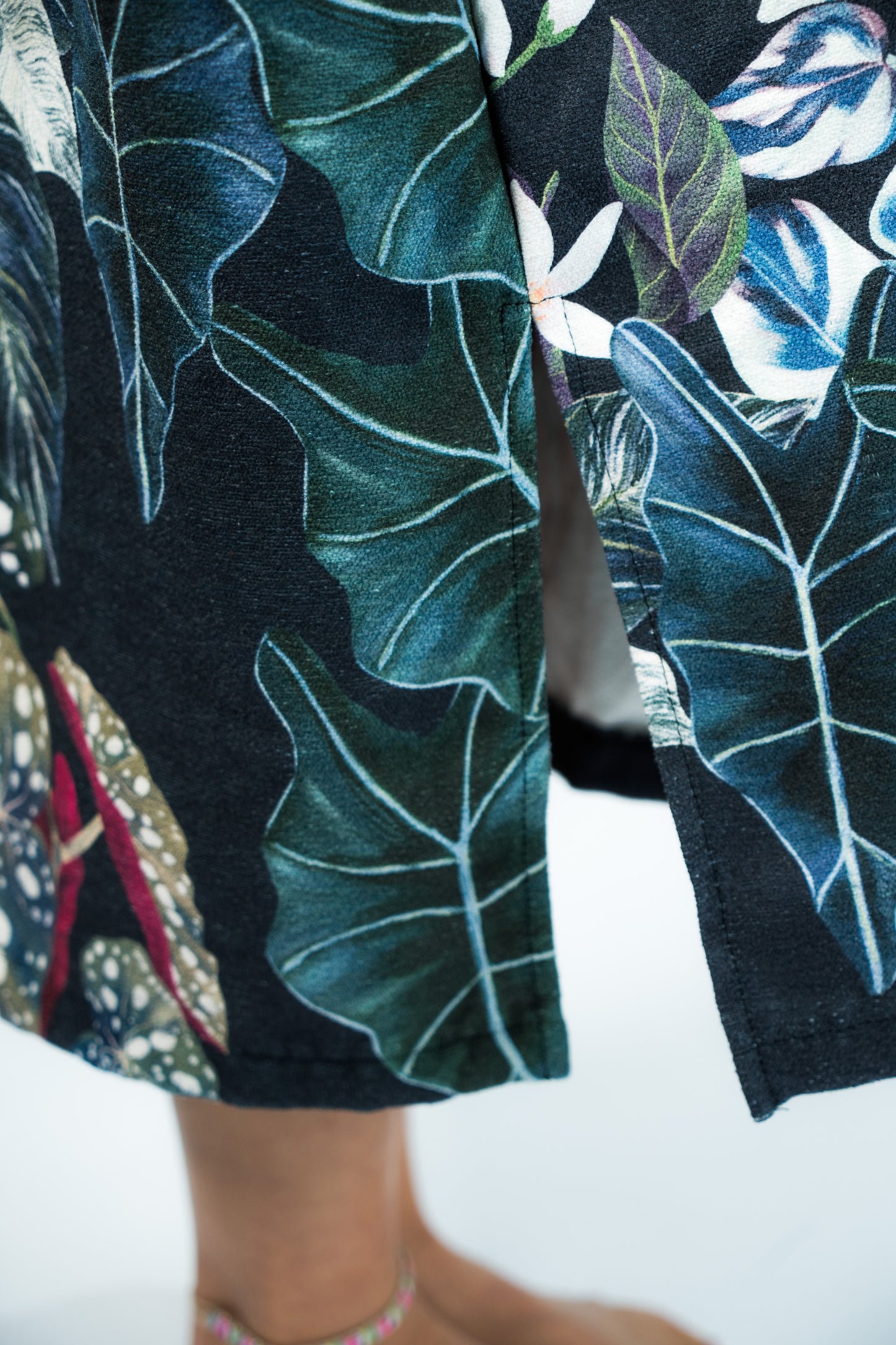 Changing Poncho - Botanical